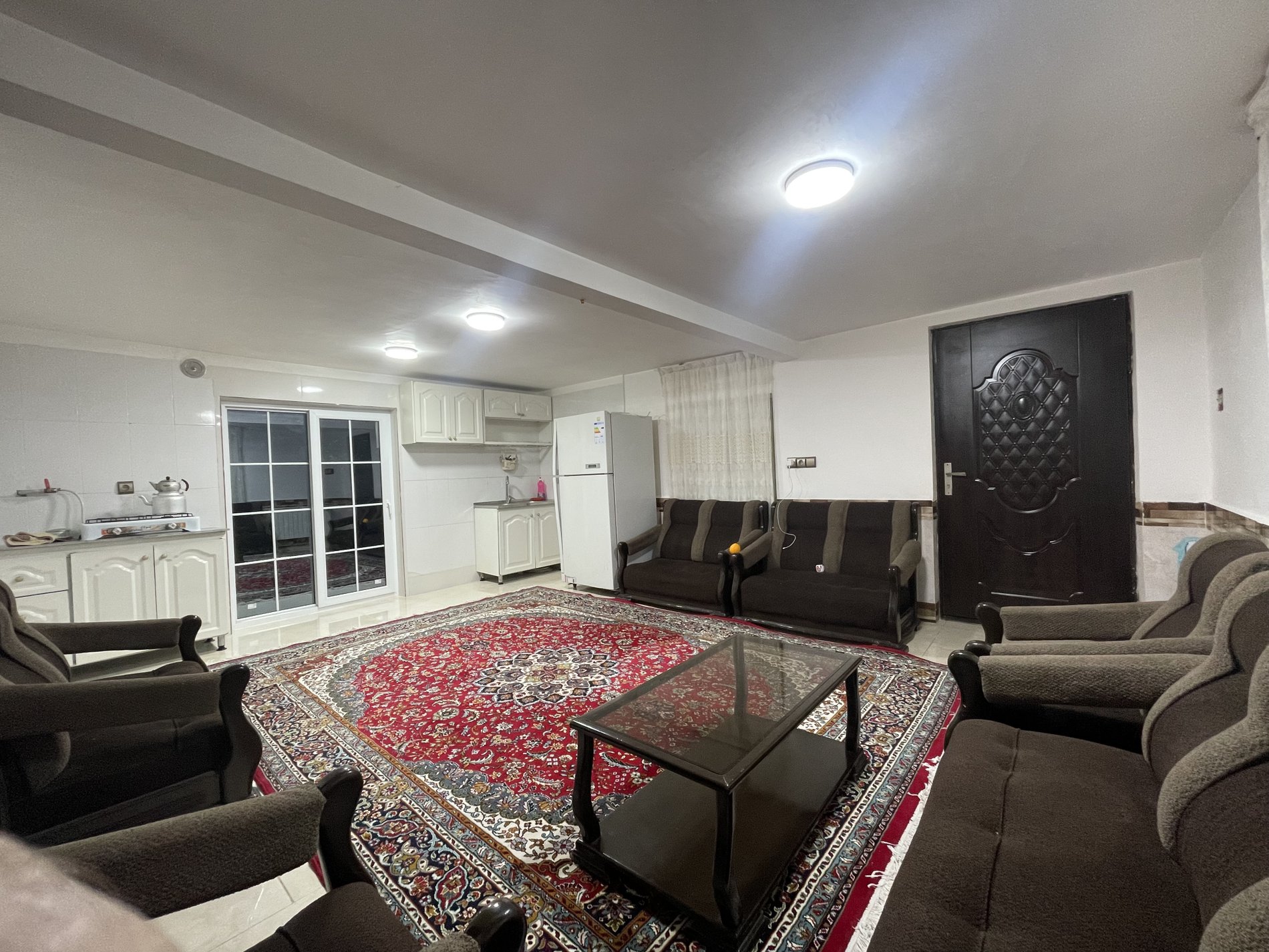 دوخوابه باغ گرجی