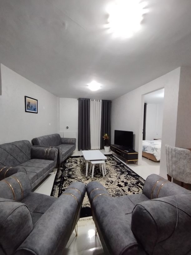 آپارتمان یک خوابه جمشیدیه نیاوران 3