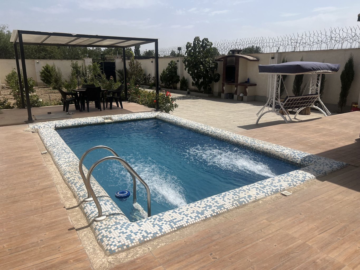 ویلا یک خوابه استخردار بهشت 2