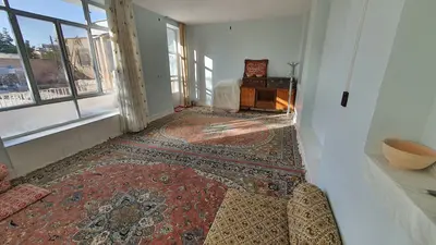 اقامتگاه سنتی اقامتگاه خانه باغ شاه بی بی - فلت