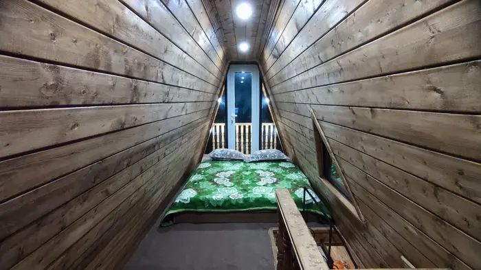 کلبه یک خوابه سوئیسی اشکان