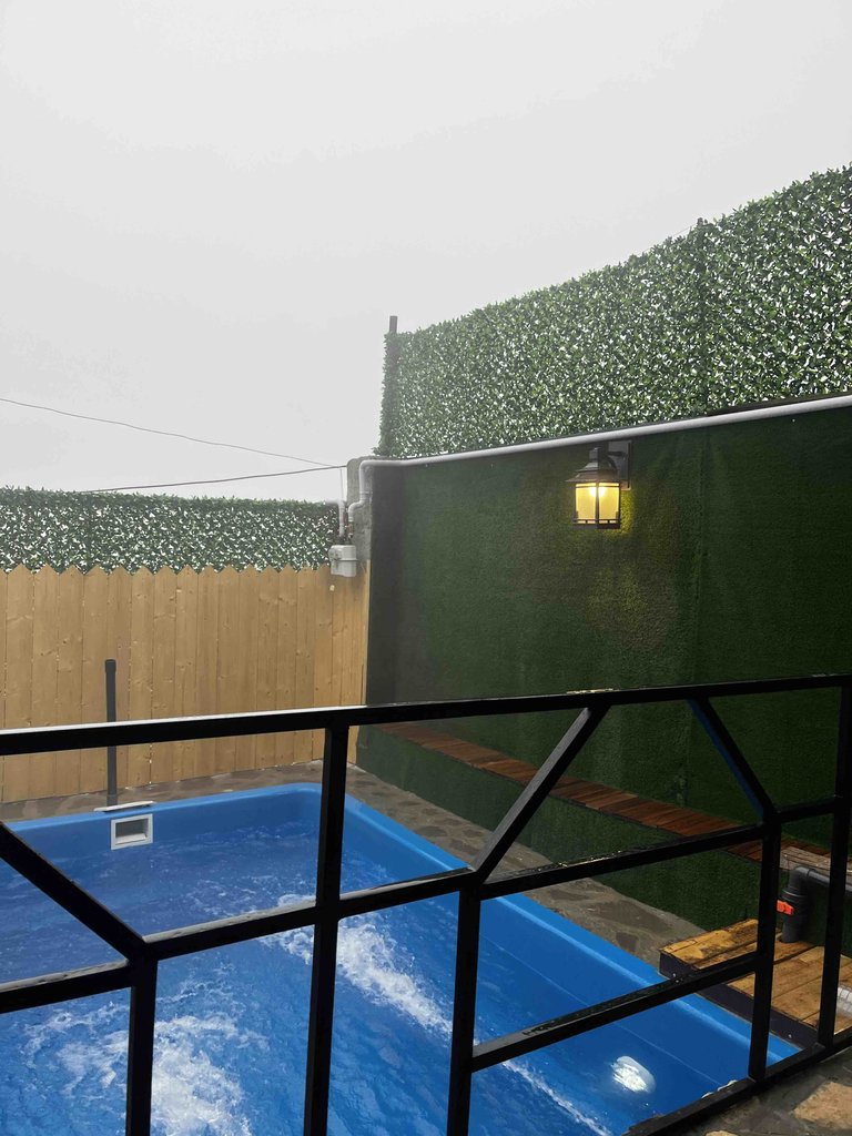 کلبه یک خوابه سوئیسی استخردار نیالا - انتخاب عنوان تصویر