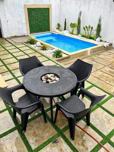 کلبه دوخوابه استخردار سوئیسی تنهاکلا