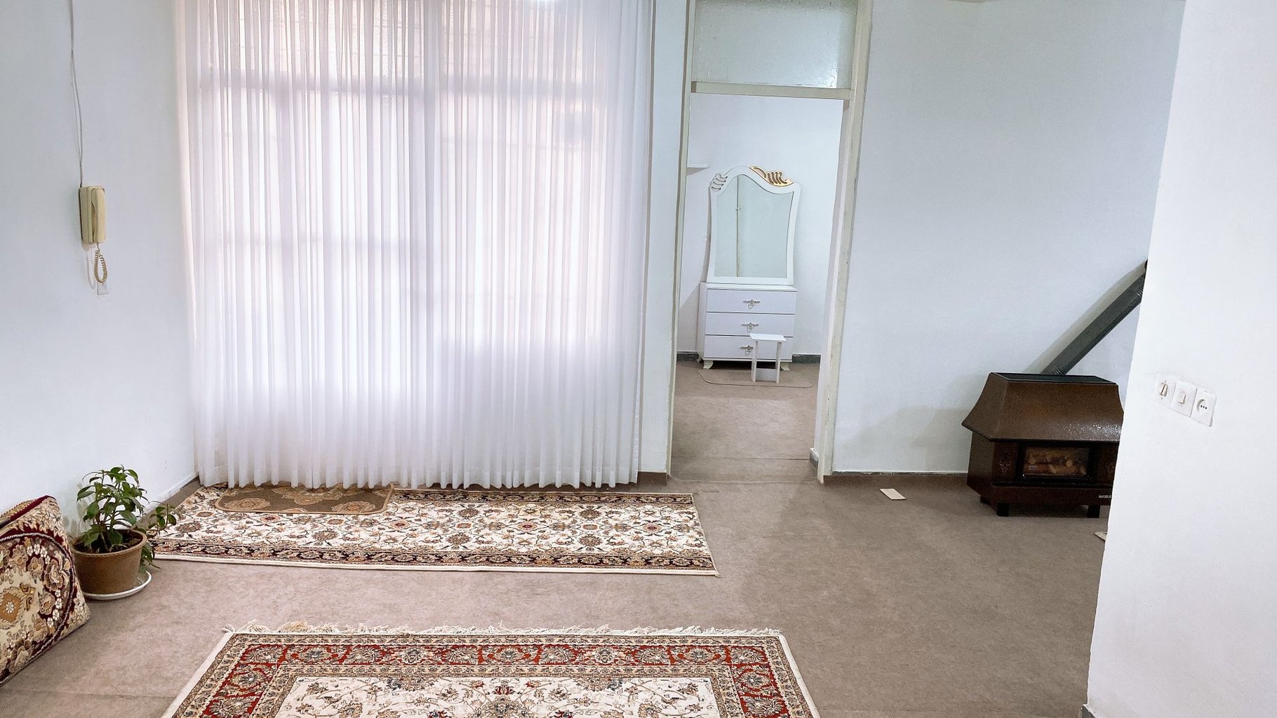 سوئیت دوخوابه شبرنگ