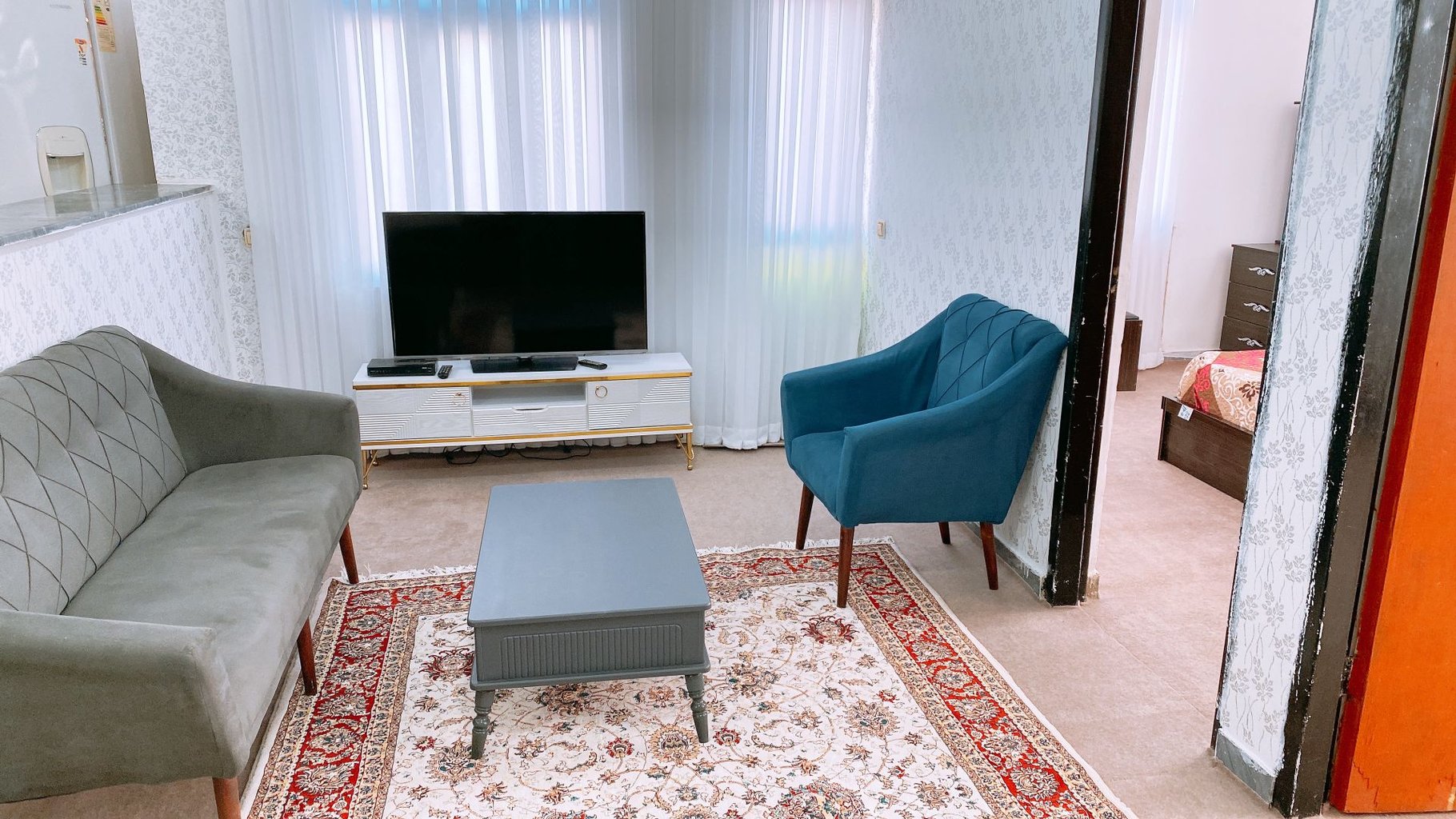 آپارتمان دوخوابه شبرنگ 2