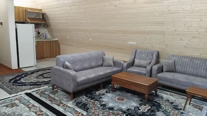 کلبه سه خوابه سوئیسی جنگل