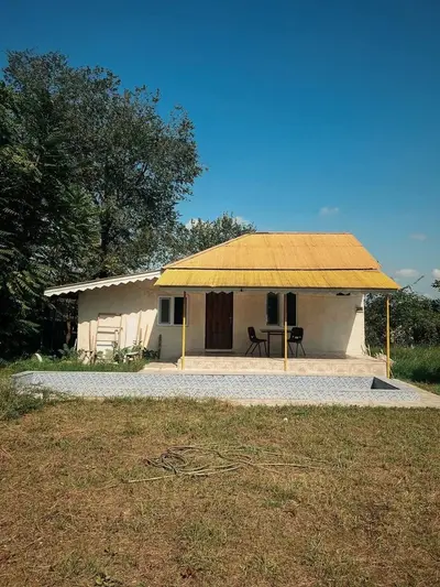 سوئیت یک خوابه خونه باغ گلی