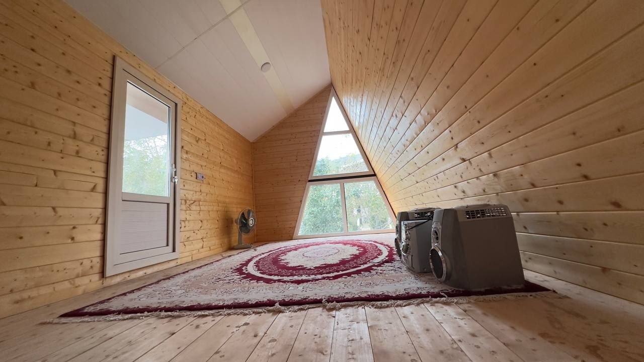 دوخوابه سوئدی حلیمه جان