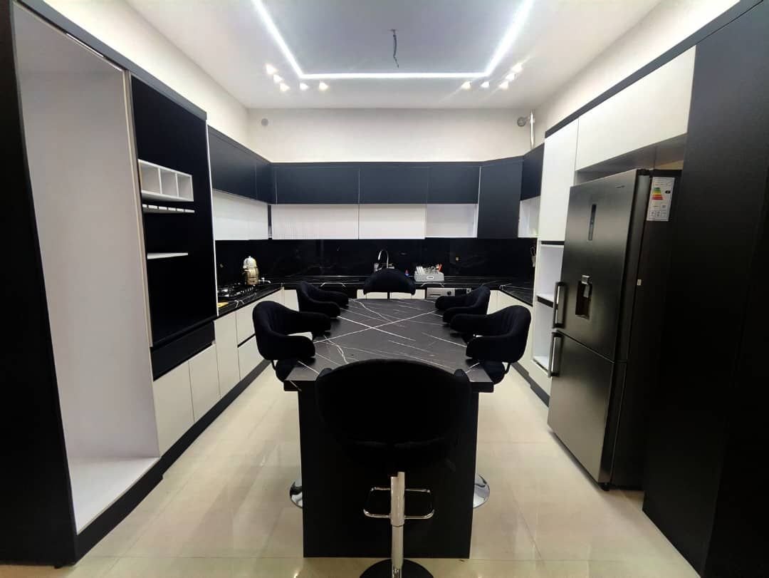 ویلا سه خوابه استخردار آبگرم رادین 1