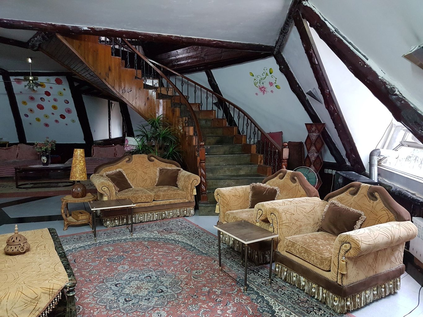 ویلا سه خوابه هرمی