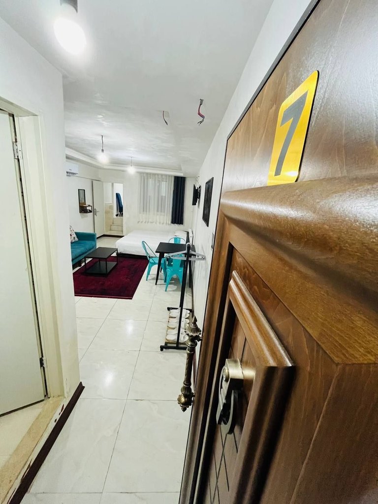 سوئیت یک خوابه علوم و تحقیقات ۷ حصارک