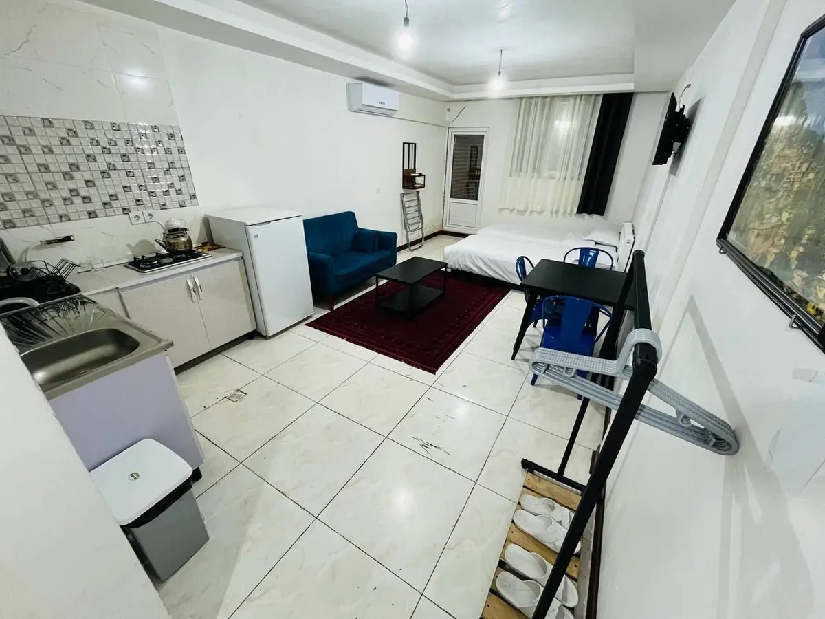 سوئیت فلت علوم و تحقیقات ۳ حصارک - پذیرایی