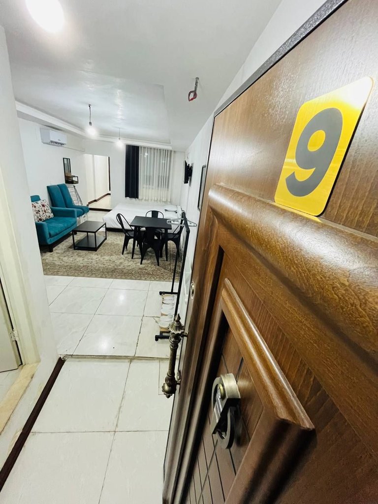 سوئیت یک خوابه علوم و تحقیقات ۹ حصارک