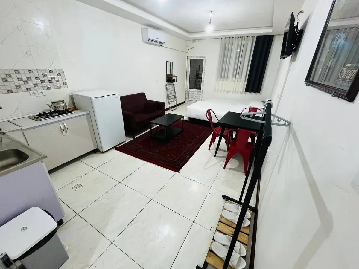 سوئیت فلت علوم و تحقیقات ۵ حصارک - پذیرایی