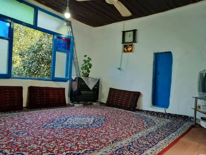 بوم گردی علی خان - واحد 1