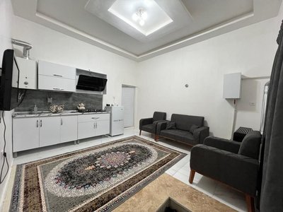 سوئیت یک خوابه گلوان