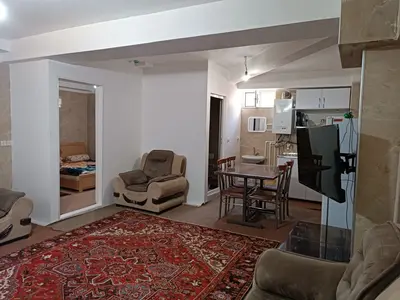 آپارتمان یک خواب مارال 4