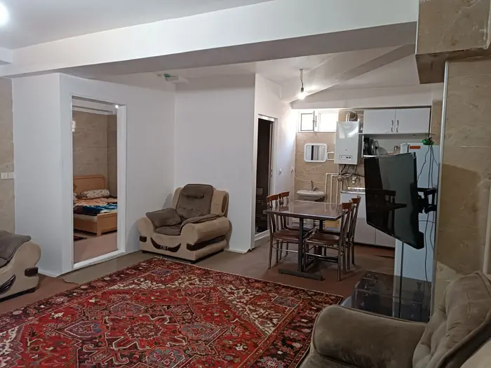 آپارتمان یک خواب مارال 4