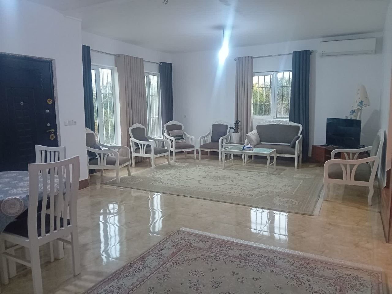 ویلا دوخوابه دوبلکس باغ دبیر