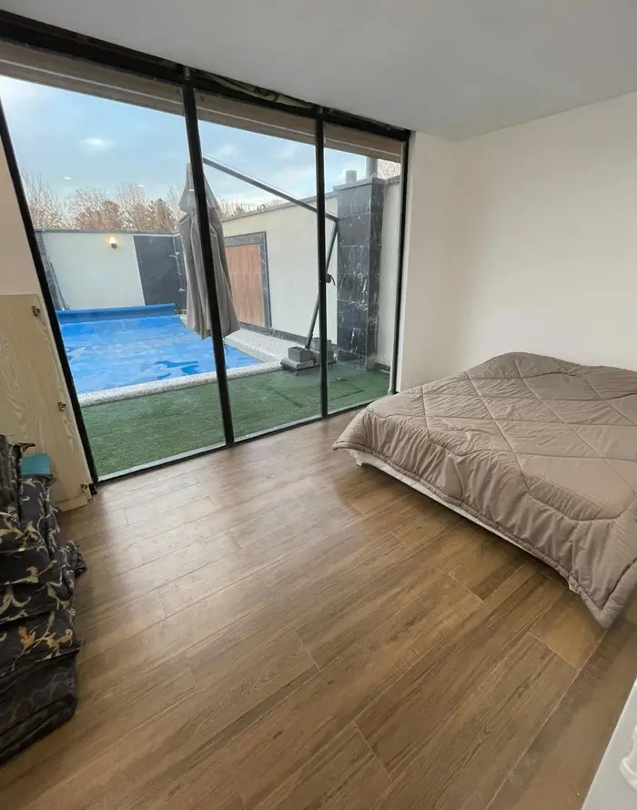 ویلا دوخوابه استخردار آبگرم سلین 4