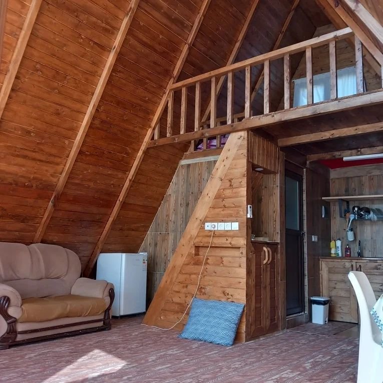 کلبه یک خوابه اونیسه