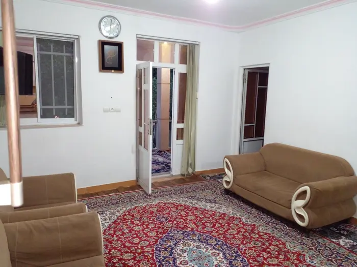 یک خوابه جنگلی ولیعصر - پذیرایی