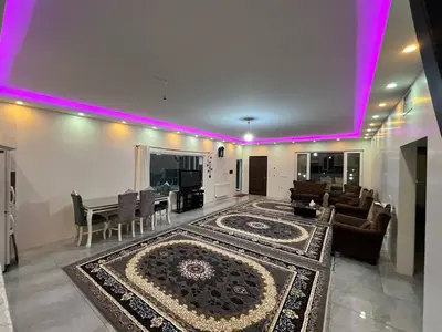 ویلا دوخوابه استخردار آبگرم باغستان 1