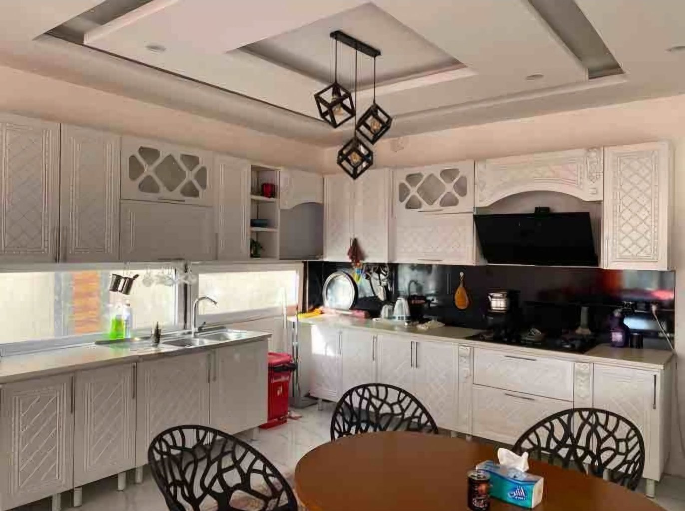 ویلا دوخوابه استخردار آبگرم آیدین 1