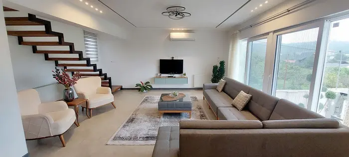 ویلا دوخوابه جکوزی دار نیل - نشیمن با چشم انداز کوه