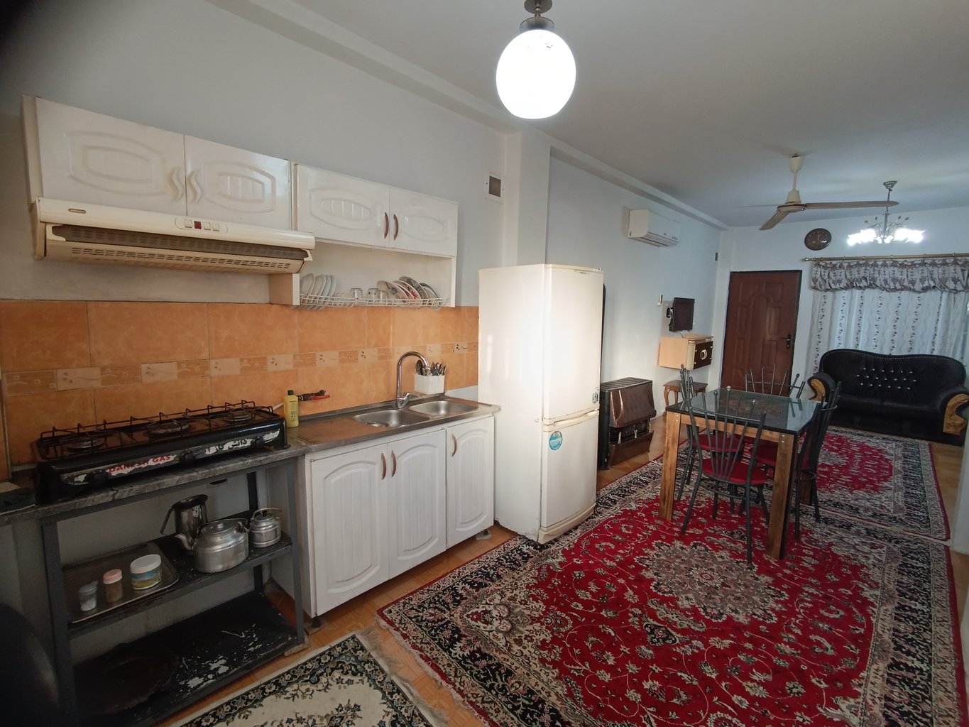 ویلا یک خوابه گل کاغذی 3