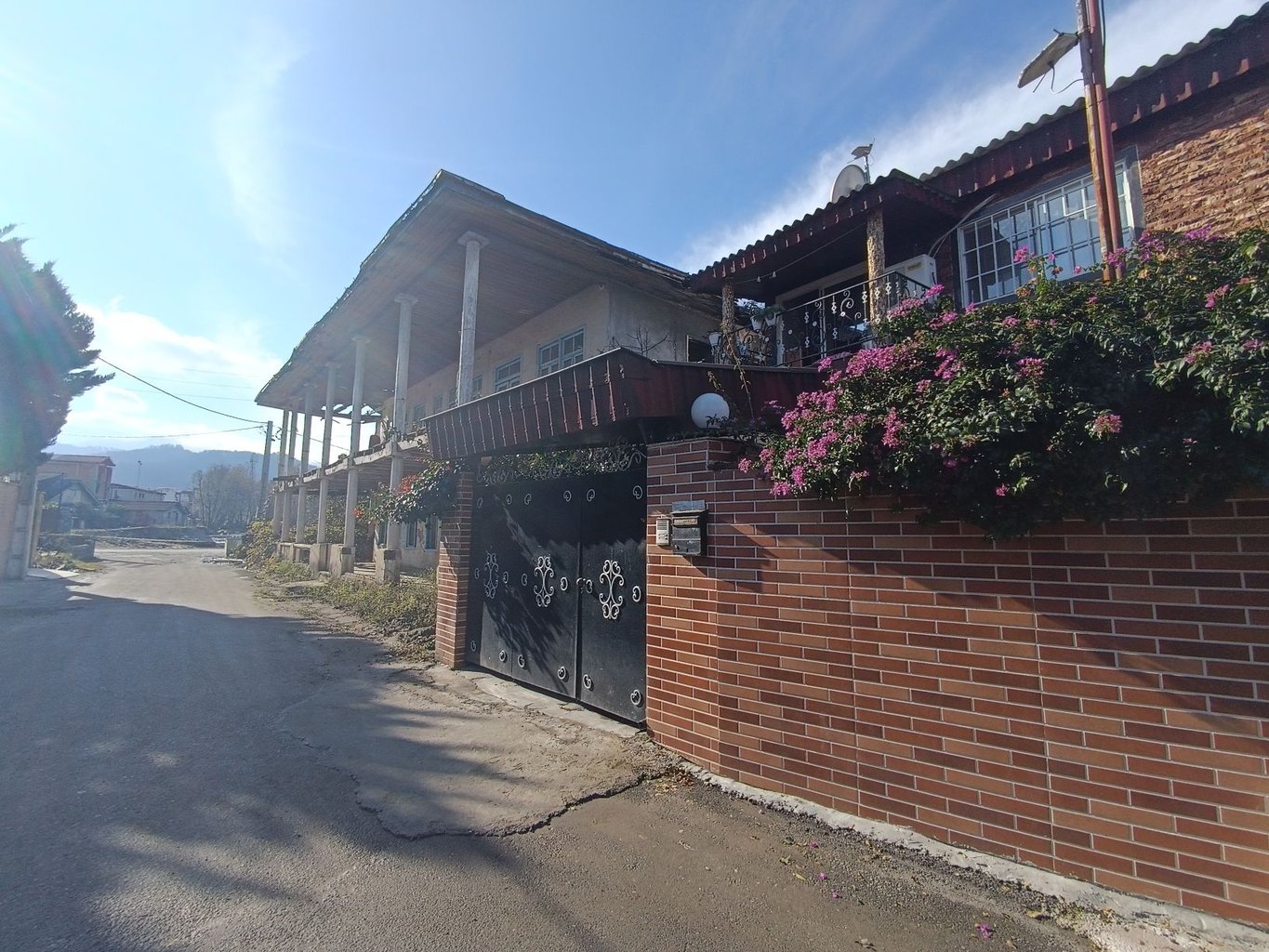 ویلا یک خوابه گل کاغذی 3