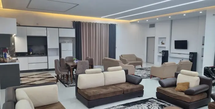 ویلا سه خوابه استخردار آبگرم آریاک