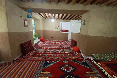 بومگردی یک خوابه راهین - واحد 1