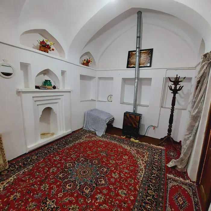 شمس العماره - واحد صد طاقچه