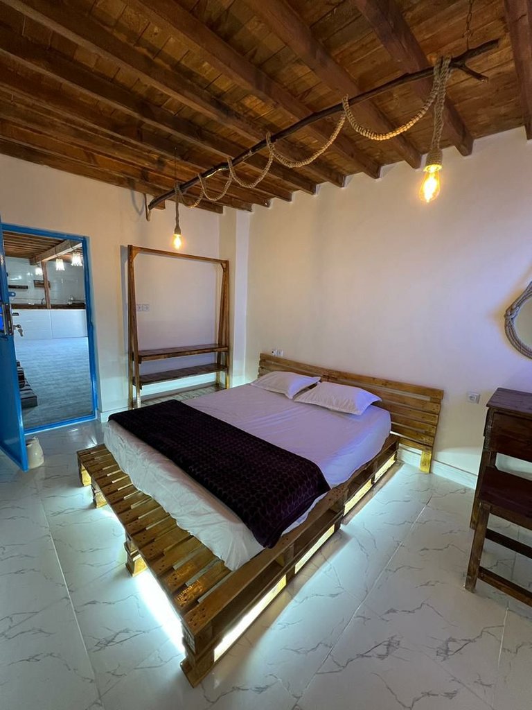 سوئیت خانه باغ بنود عسلویه