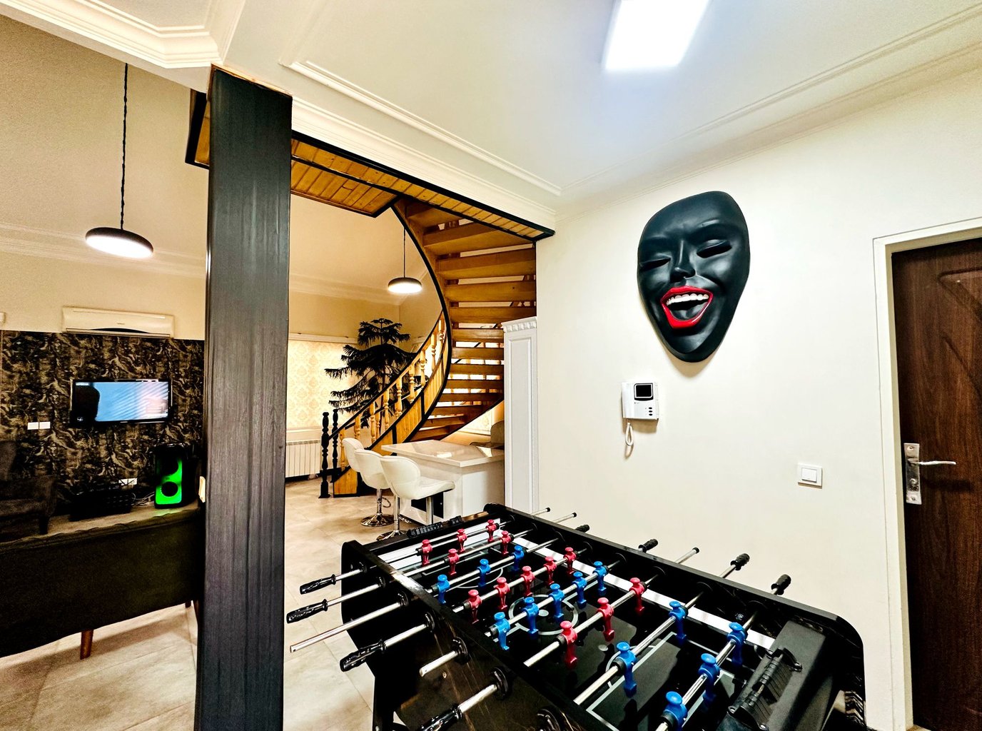 ویلا سه خوابه استخردار آبگرم شب ها