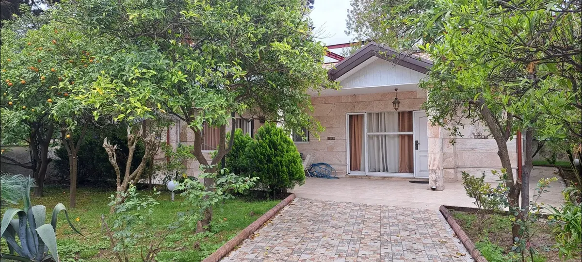 ویلا دوخوابه دریاکنار 1