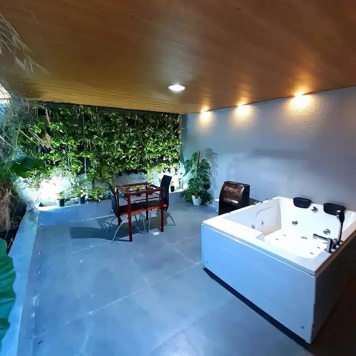 کلبه یک خوابه چوبی رز۲