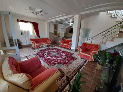 ویلا دوخوابه سرسبز قلعه رودخان ۱