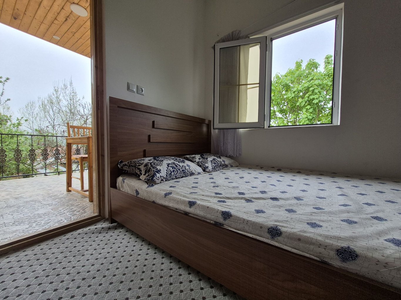 ویلا یک خوابه جنگلی ماهان - اتاق خواب