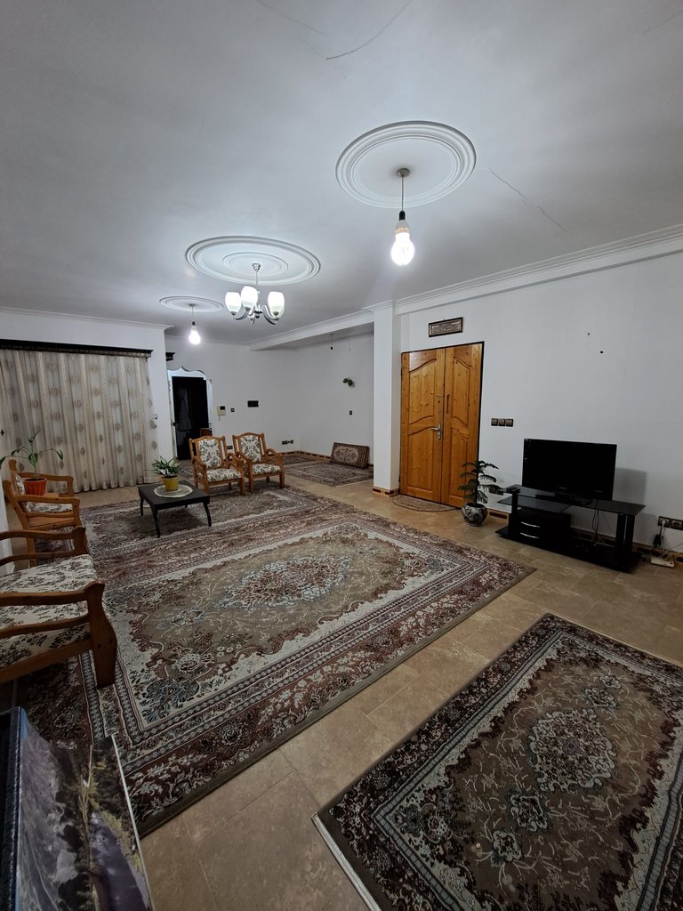 یک خوابه بهارک 4 - پذیرایی