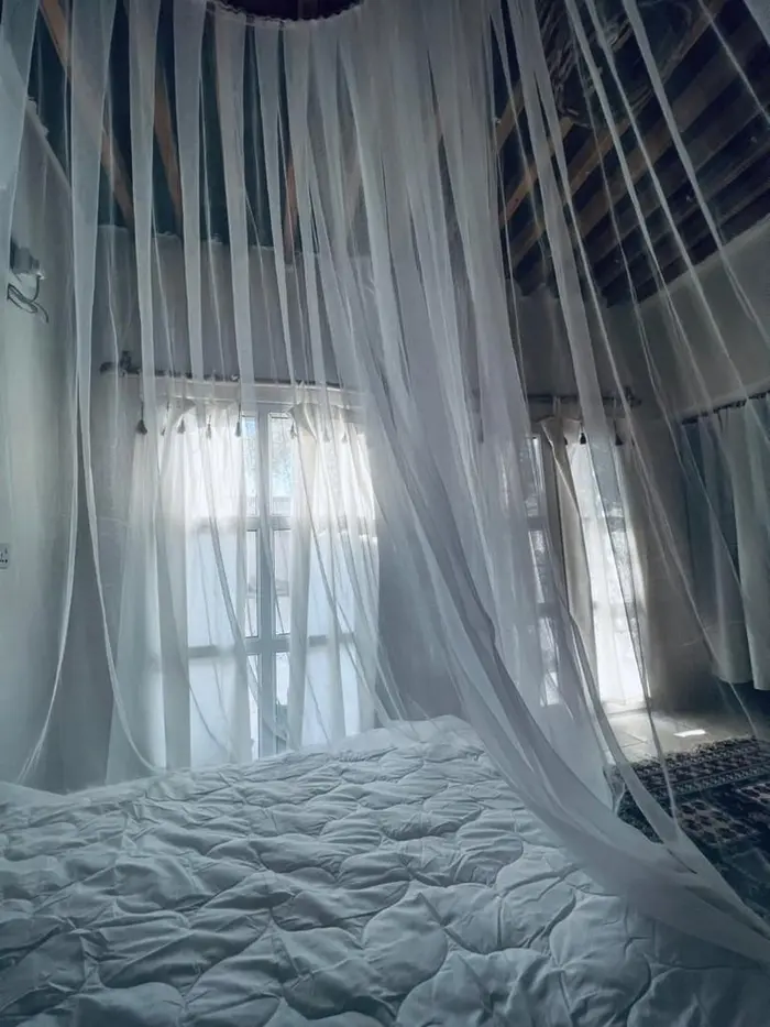 خانه کاپیتان - عرشه