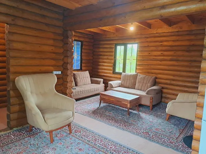 کلبه یک خوابه جنگلی وارش سقالکسار