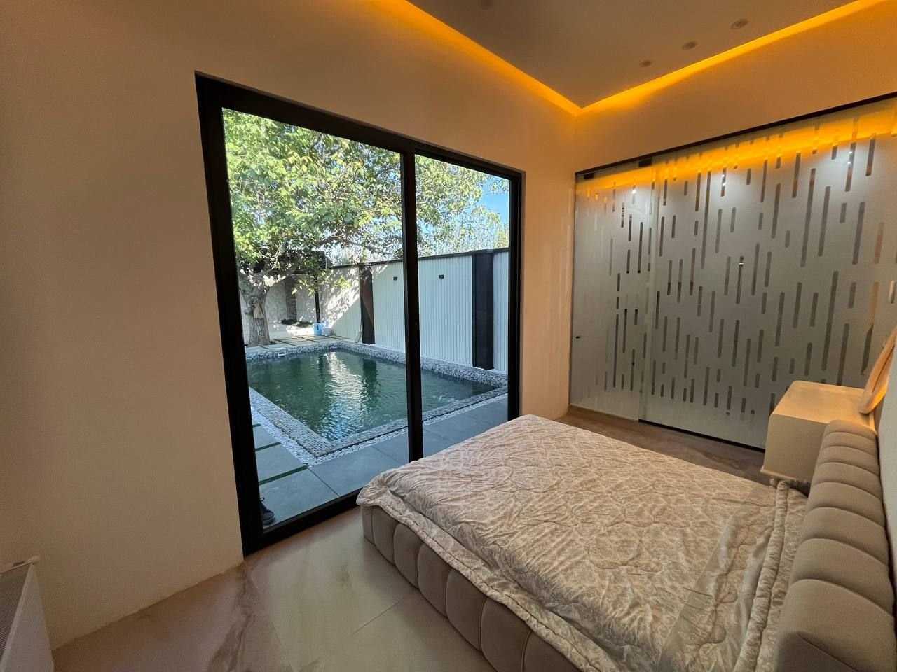 ویلا دوخوابه استخردار گردو 1