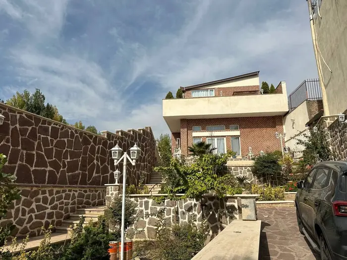 چهارخوابه تریپلکس استخردار محسنی