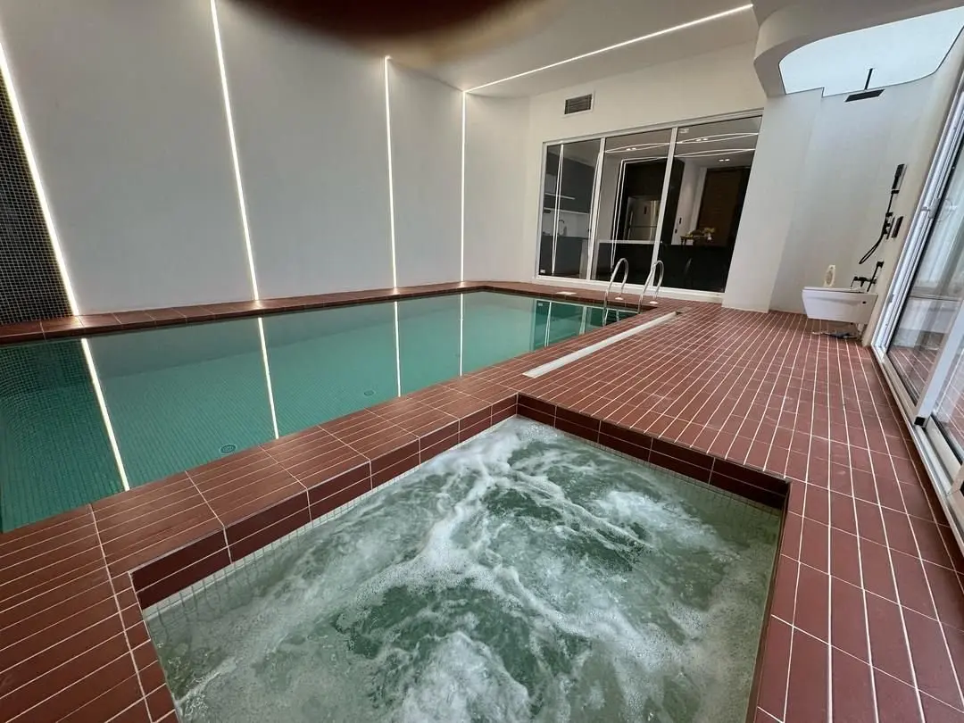 ویلا دوخوابه استخردار آبگرم نعمت پور