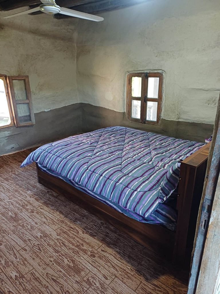 کلبه سه خوابه کَمِل سَر