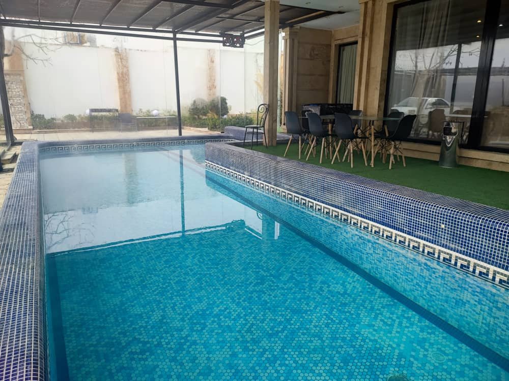 ویلا دوخوابه استخردار آبگرم کهن ۲