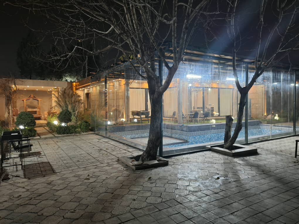 ویلا دوخوابه استخردار آبگرم کهن ۲