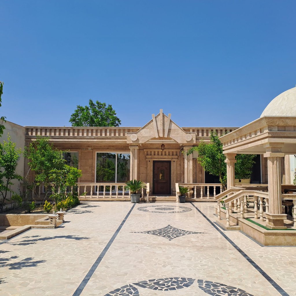 ویلا دوخوابه استخردار آبگرم عمارت امیر ارسلان